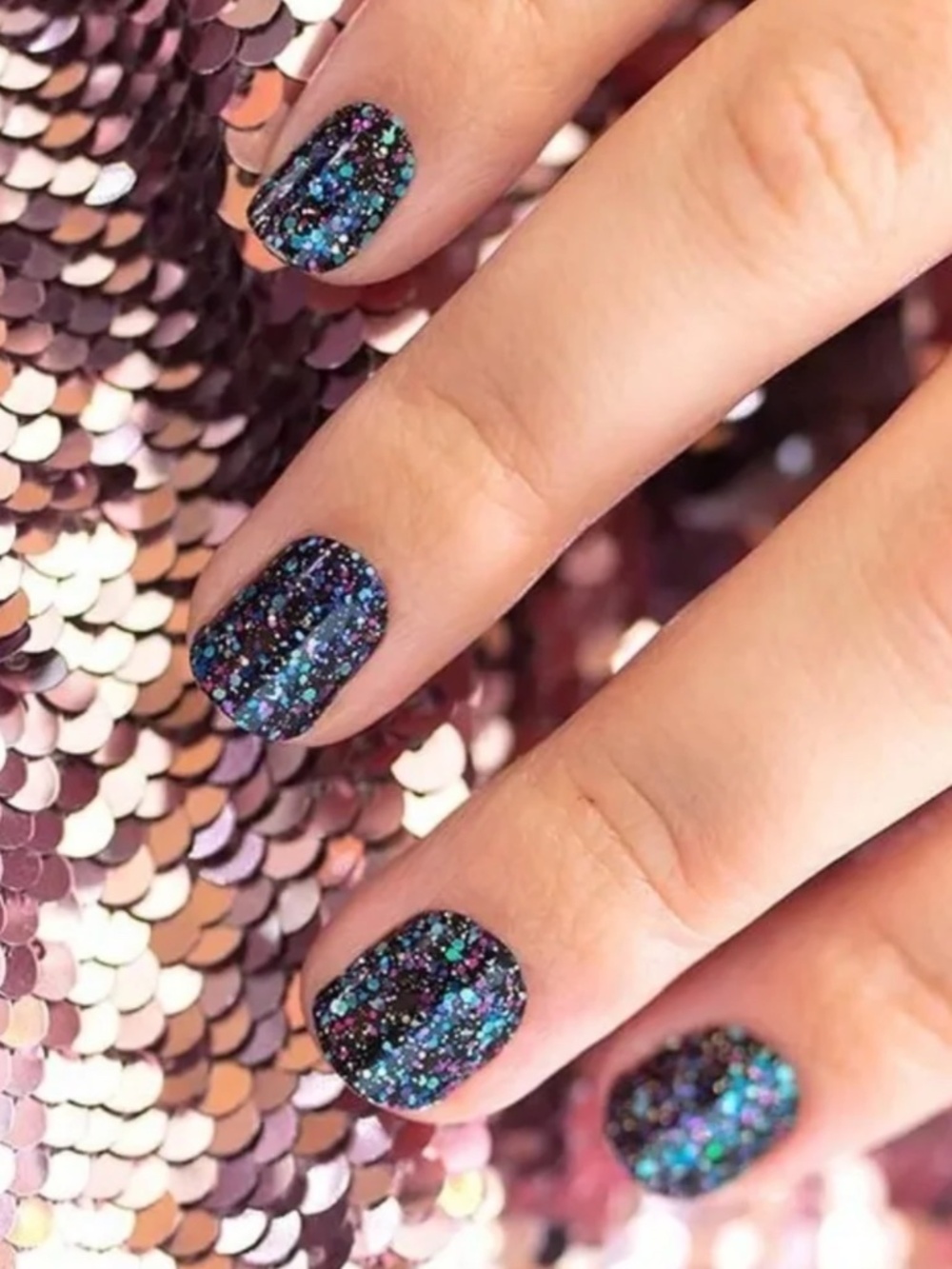 Holidaze  💅✨ Color STREET NEW Sealed - Long Lasting Nail Polish Strips